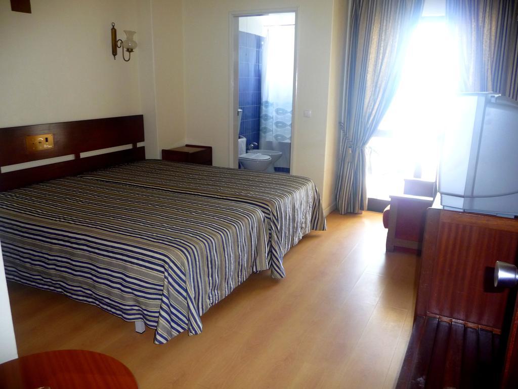 Hotel Tamargueira Figueira da Foz Chambre photo