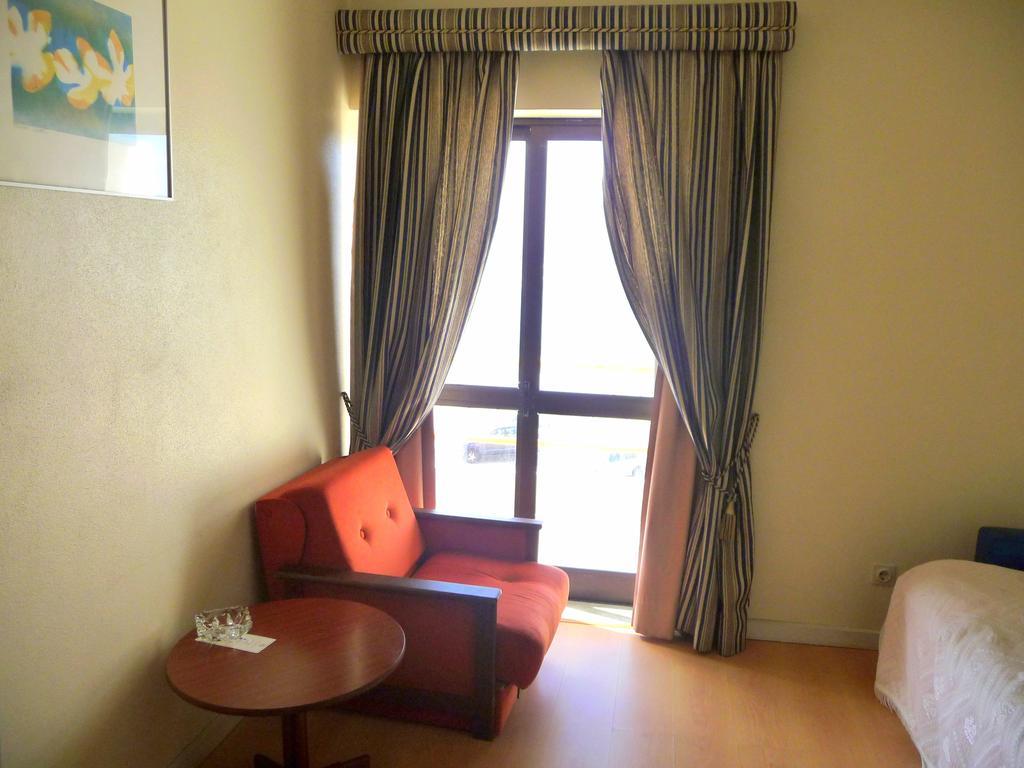 Hotel Tamargueira Figueira da Foz Chambre photo